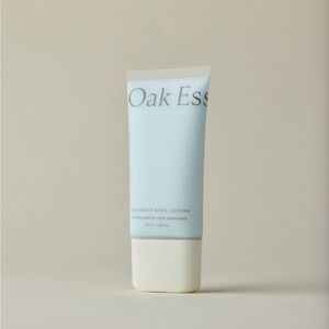 Jenni Kayne x Oak Essentials Luminous Body Lotion